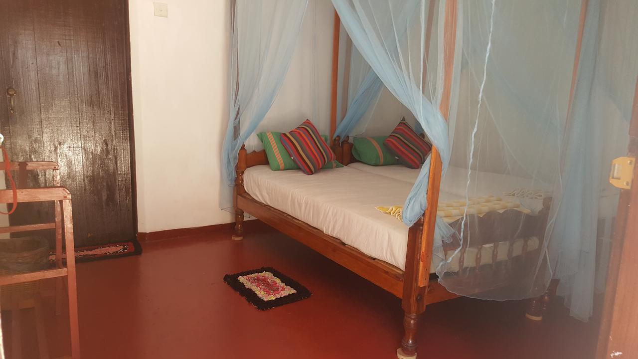 Canoe Beach Resort Tangalle Exteriér fotografie